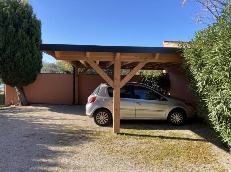 Carport pour 2 voitures en bois Douglas à Mouriès